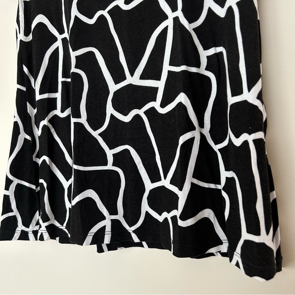 Ava Sky Swing T-shirt Top - Picture 4 of 11